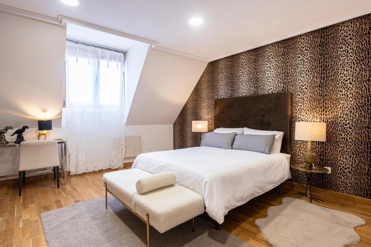 De La Guardia Suite Rosal Oviedo Exterior photo