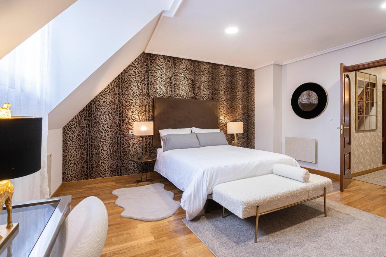 De La Guardia Suite Rosal Oviedo Exterior photo