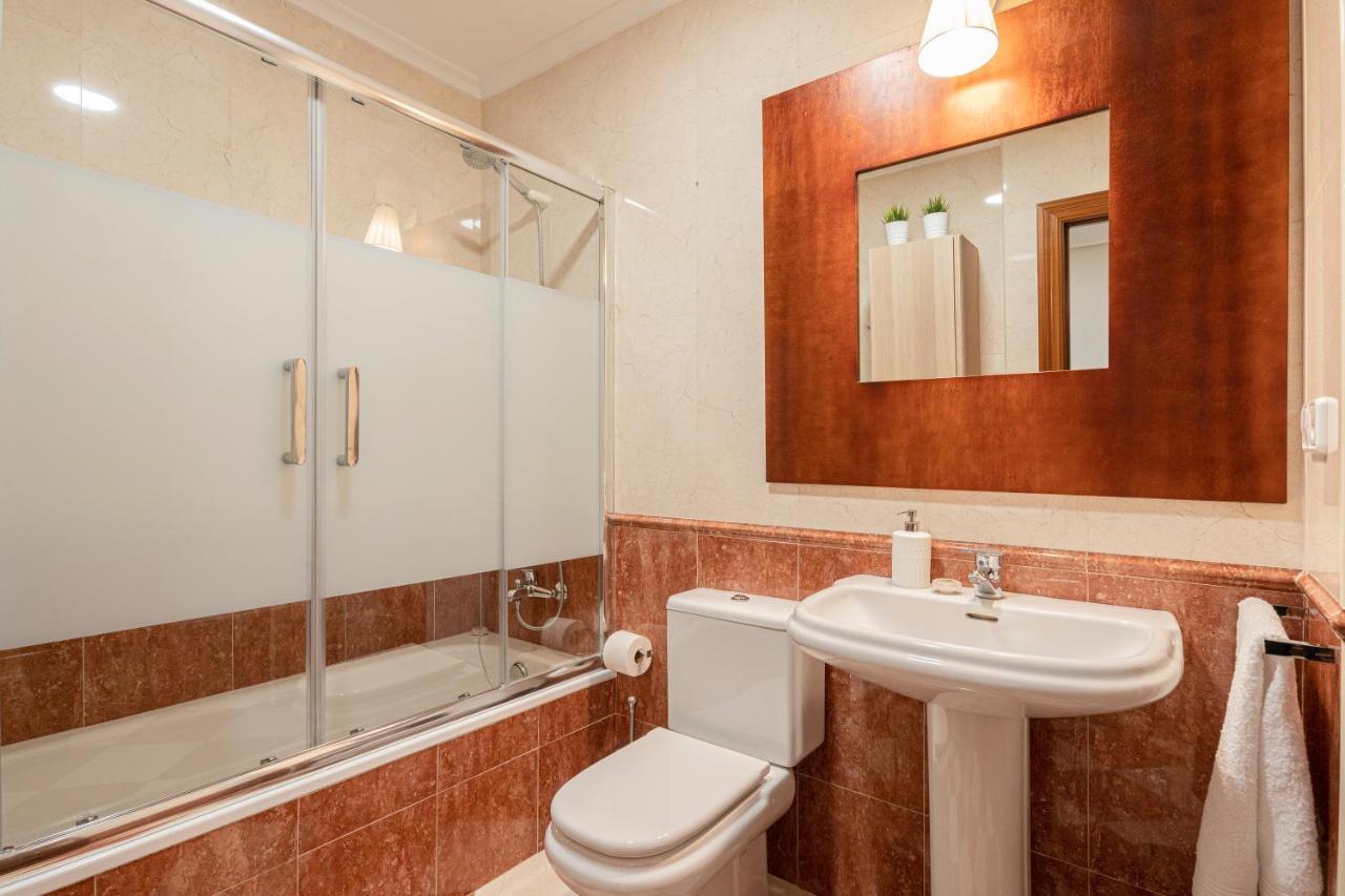 De La Guardia Suite Rosal Oviedo Exterior photo